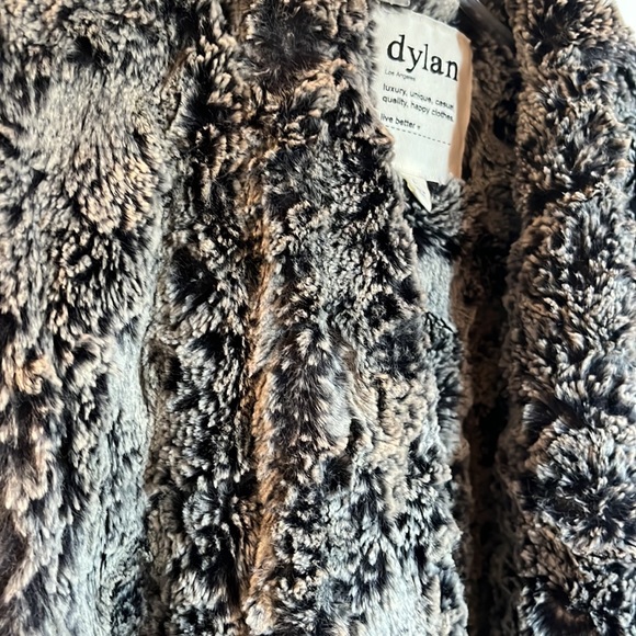 Pristine Dylan faux fur vest Large - Picture 3 of 4